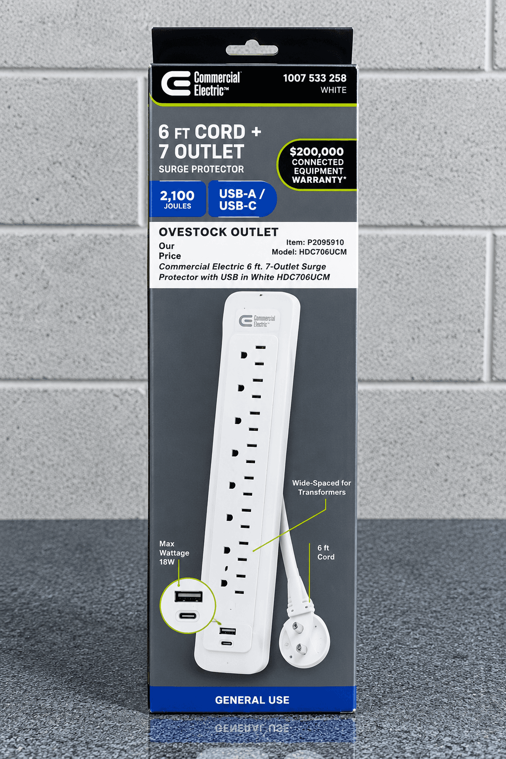 Multicontacto Commercial Electric de 7 tomas con cable de 6 pies